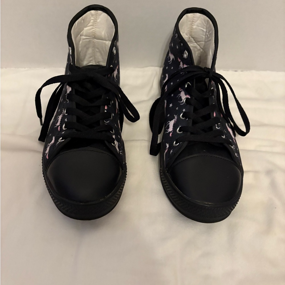 Stylish Black and Pink Women's High-Top Sneakers